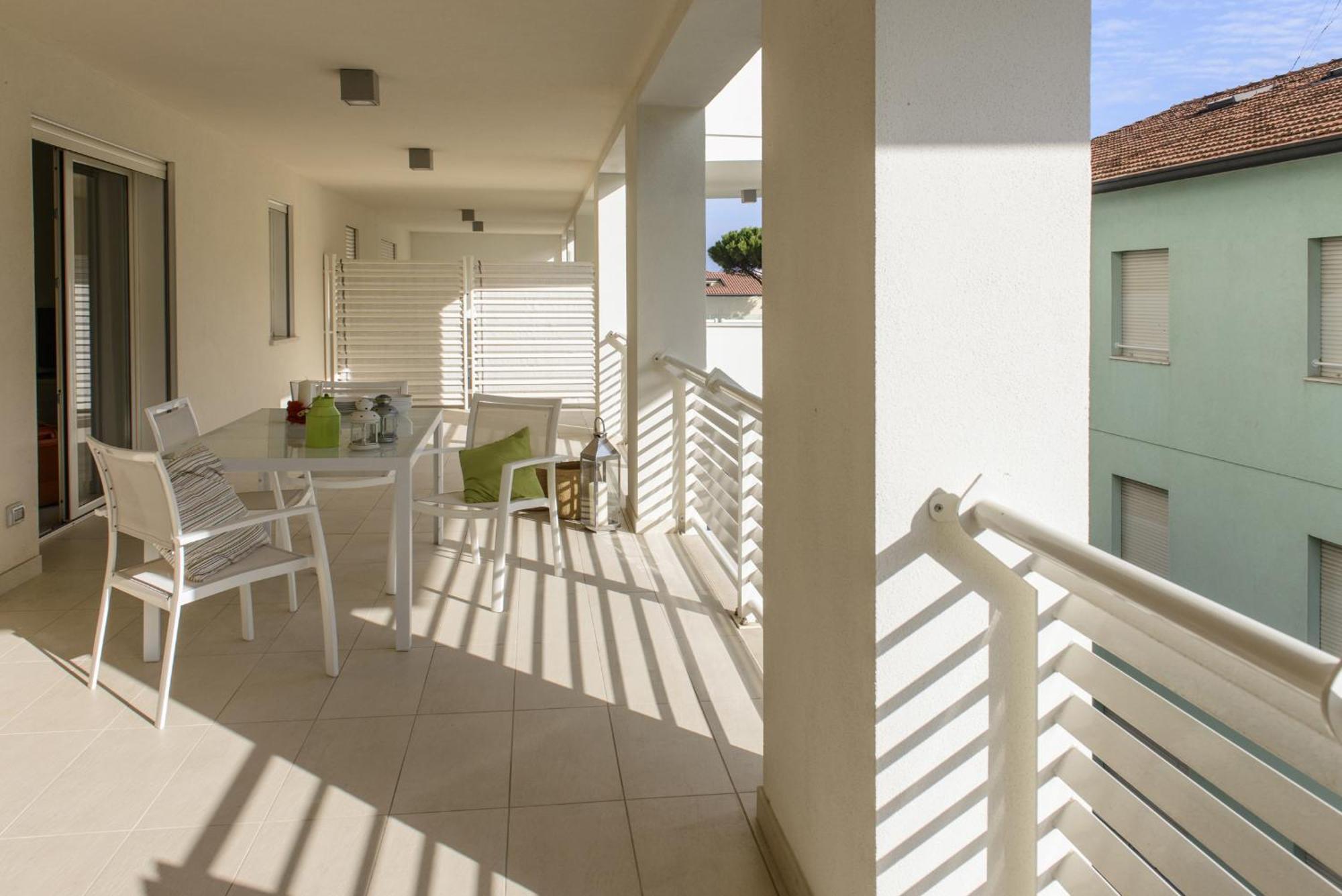 Residence Millecento Чезенатіко Номер фото