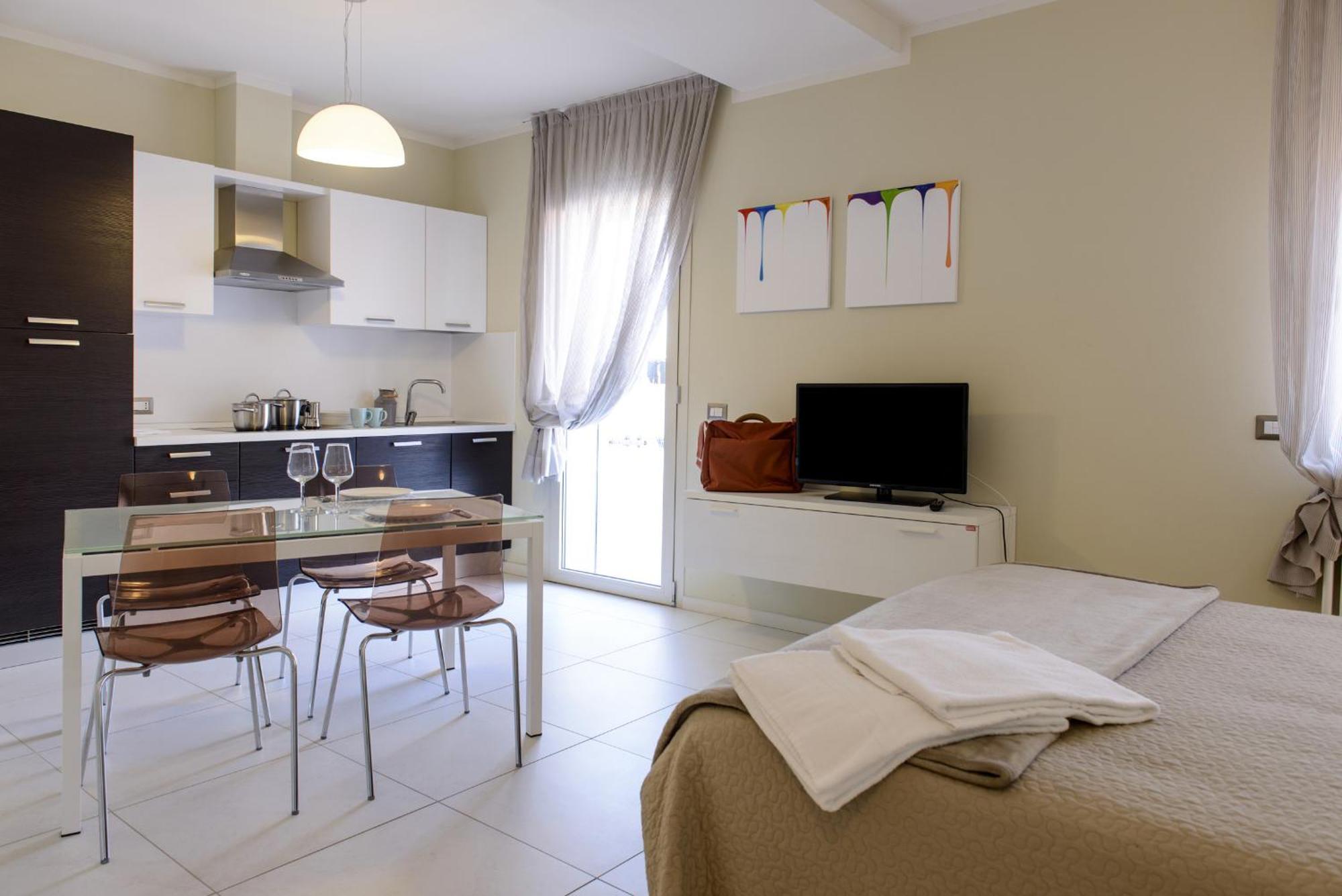 Residence Millecento Чезенатіко Номер фото